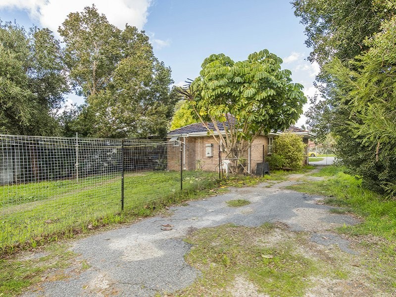 37 Lalor Road, Kenwick WA 6107