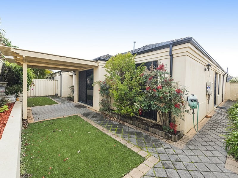 Unit 3/200 Burslem Drive, Maddington WA 6109
