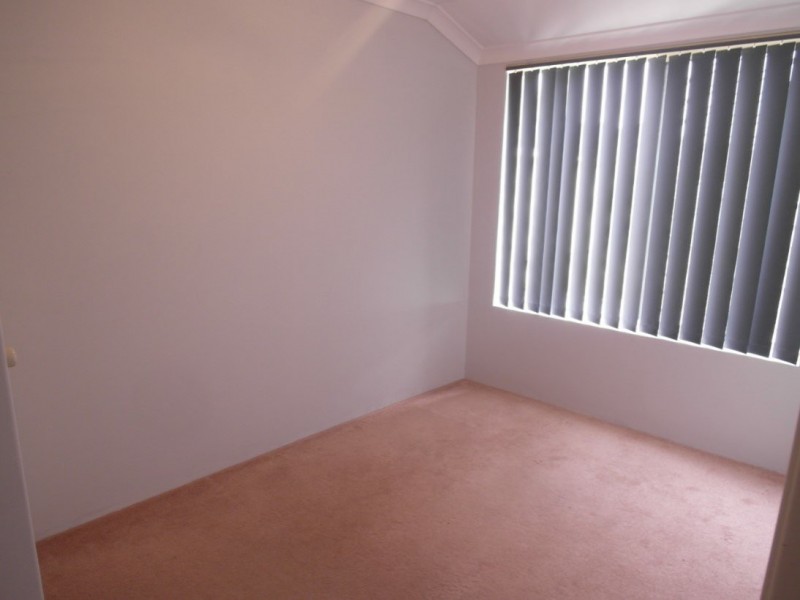 14 Lancaster Place, Maddington WA 6109