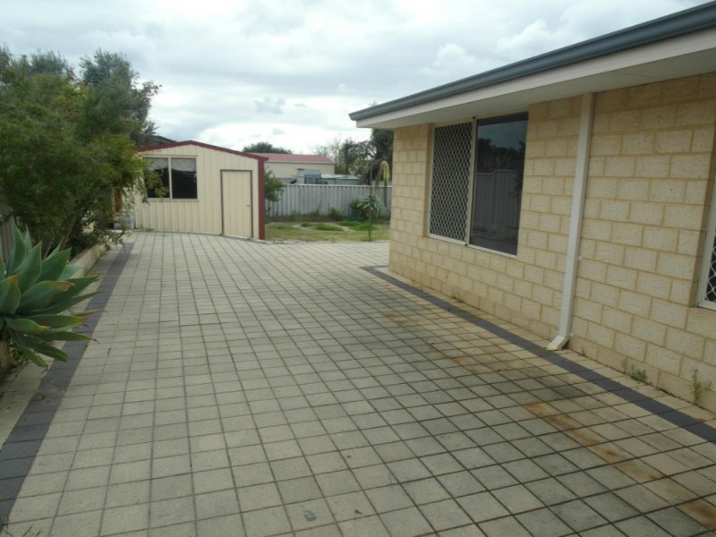 14 Lancaster Place, Maddington WA 6109