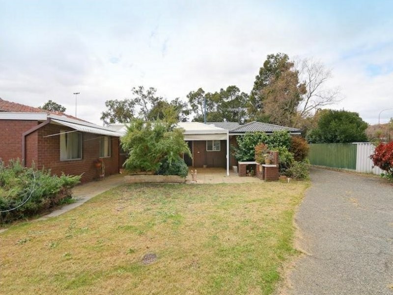 71 Terence Street, Gosnells WA 6110