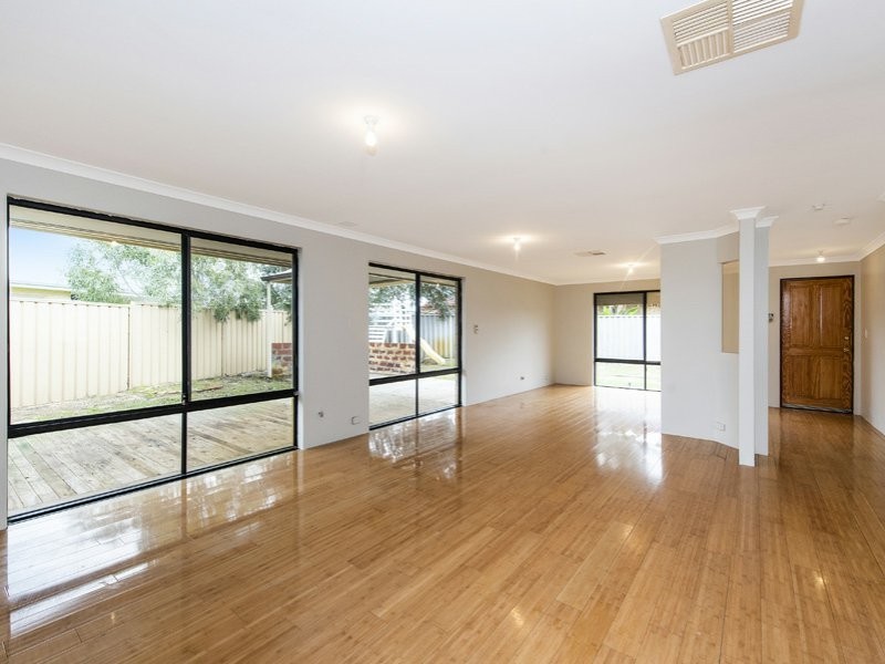 22 Rosella Place, Gosnells WA 6110