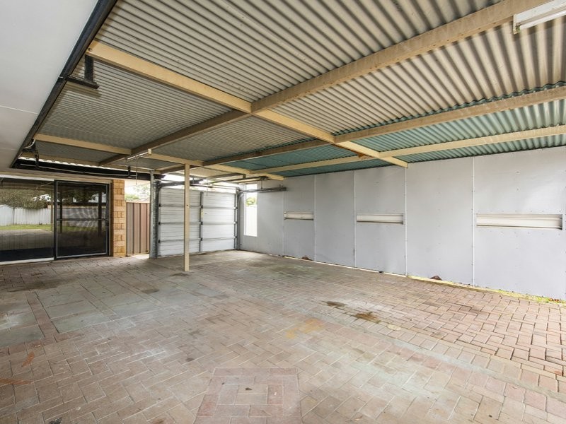 22 Rosella Place, Gosnells WA 6110