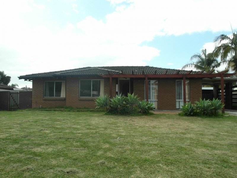 28 Astinal Drive, Gosnells WA 6110