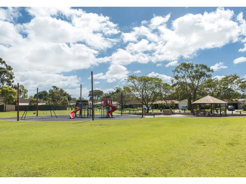 16 Fillmore Place, Gosnells WA 6110