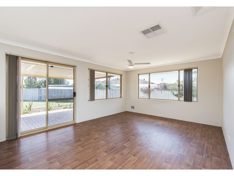 16 Fillmore Place, Gosnells WA 6110