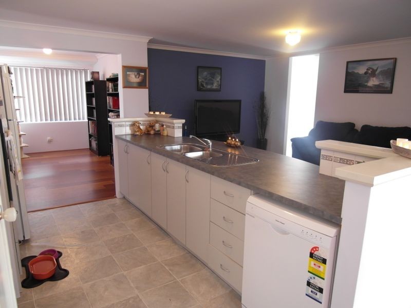 73 Chamberlain Street, Gosnells WA 6110