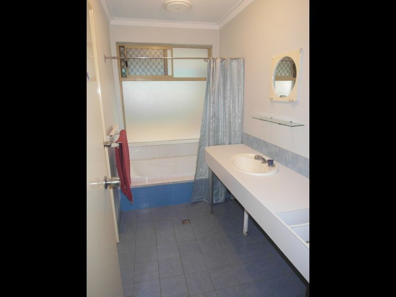 5 Newbold Court, Gosnells WA 6110
