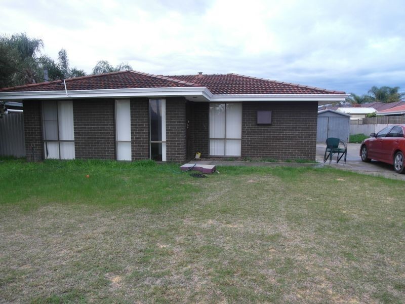 14 Conifer, Maddington WA 6109