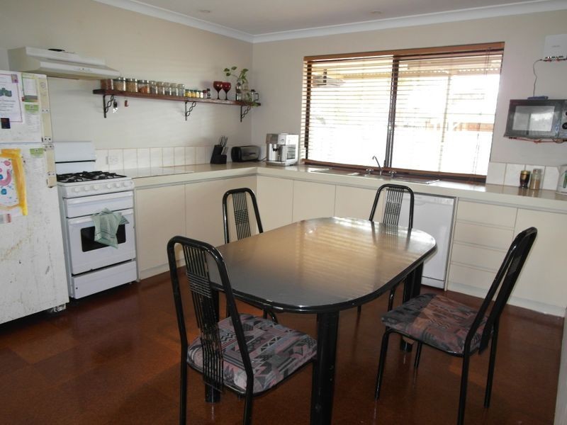 22 Rosella Place, Gosnells WA 6110