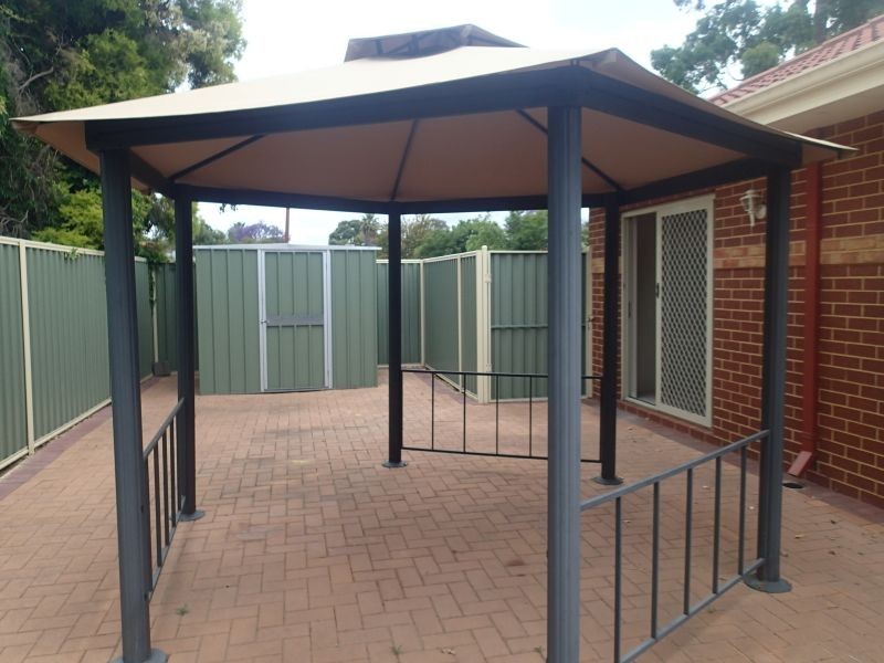 18B Chilham Place, Gosnells WA 6110