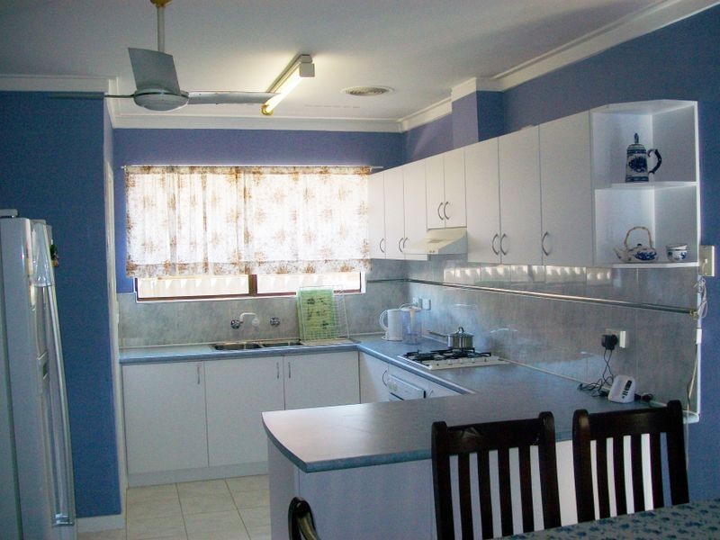 16 Olga Road, Maddington WA 6109