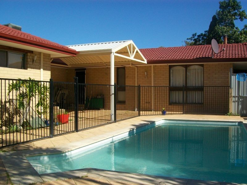 16 Olga Road, Maddington WA 6109