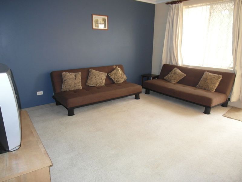 24/208 Burslem Drive, Maddington WA 6109