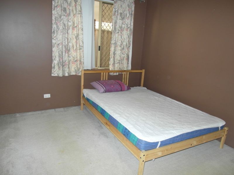 24/208 Burslem Drive, Maddington WA 6109