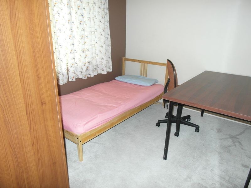 24/208 Burslem Drive, Maddington WA 6109