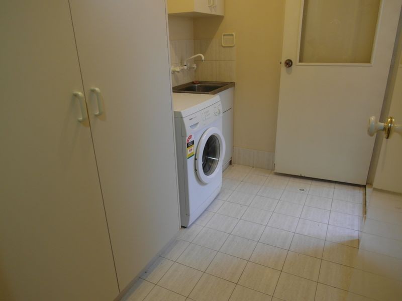 24/208 Burslem Drive, Maddington WA 6109