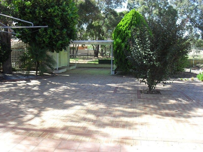 28 Eileen Street, Gosnells WA 6110