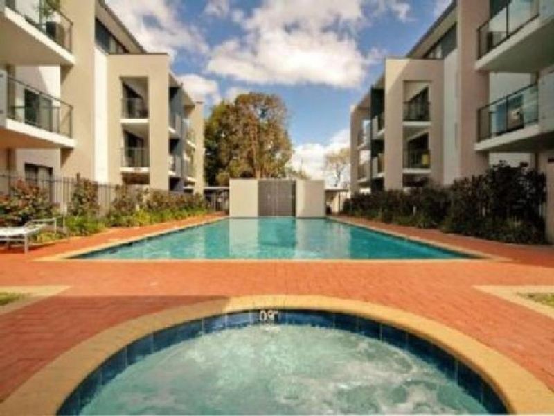 23/15 Tanunda Drive, Rivervale WA 6103