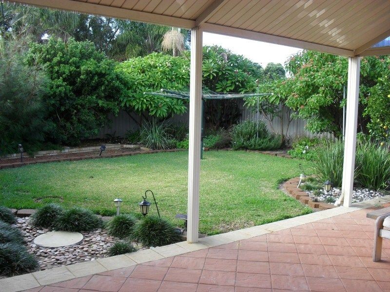 23 Tarrawan Road, Armadale WA 6112