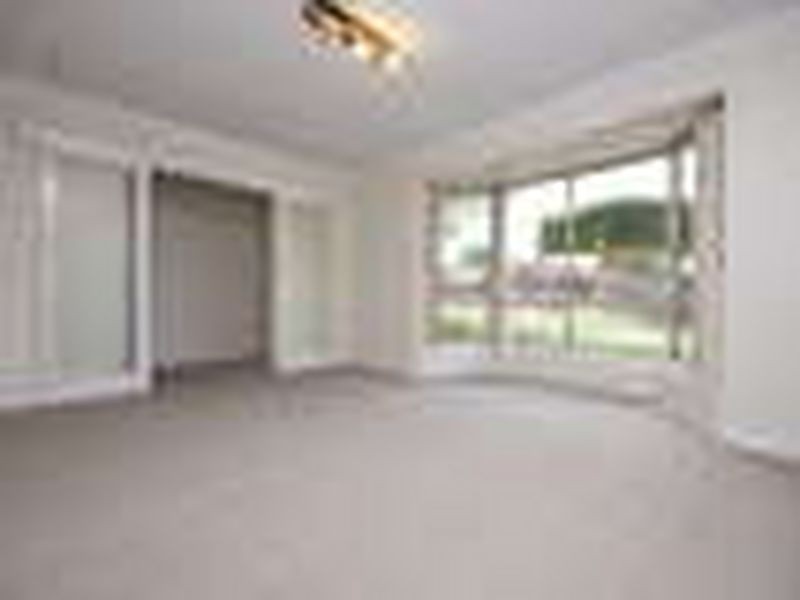 27 Ospringe Street, Gosnells WA 6110