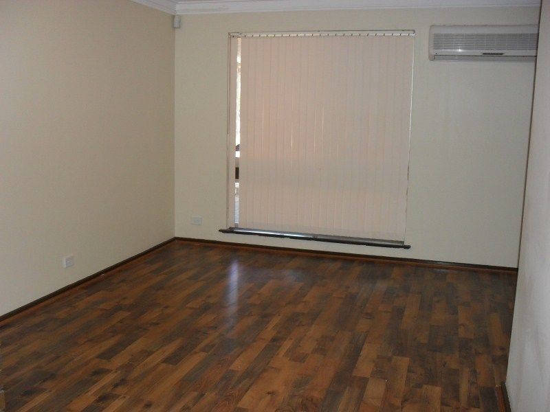 59 Murchison Way, Gosnells WA 6110