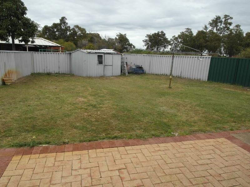 22 Rosella Place, Gosnells WA 6110