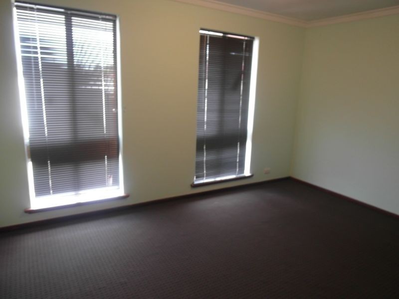 25 Goodall Street, Gosnells WA 6110