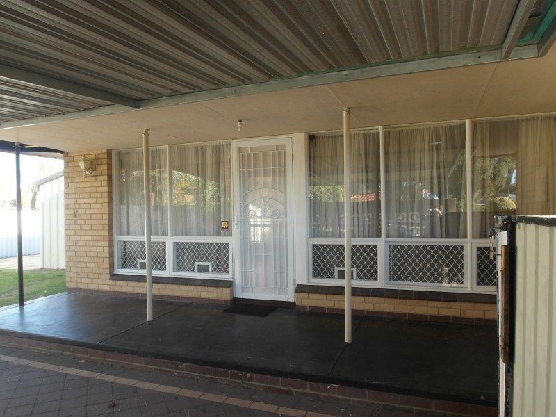 211 Westfield Street, Maddington WA 6109