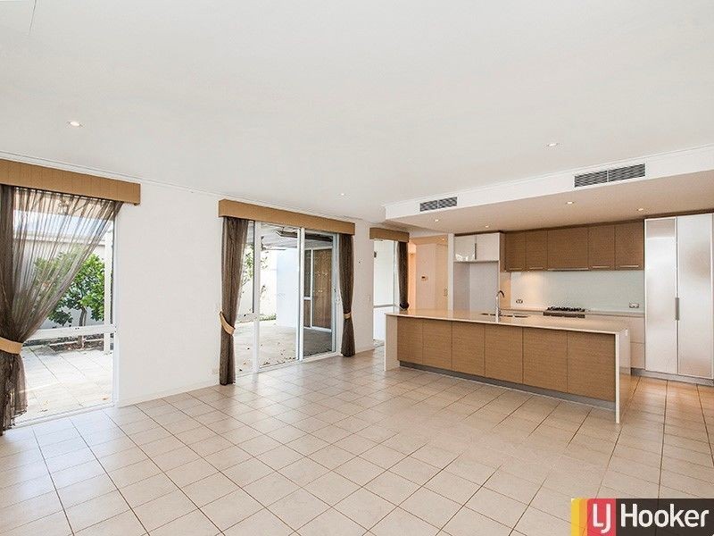 71 Victoria Park Drive, Burswood WA 6100
