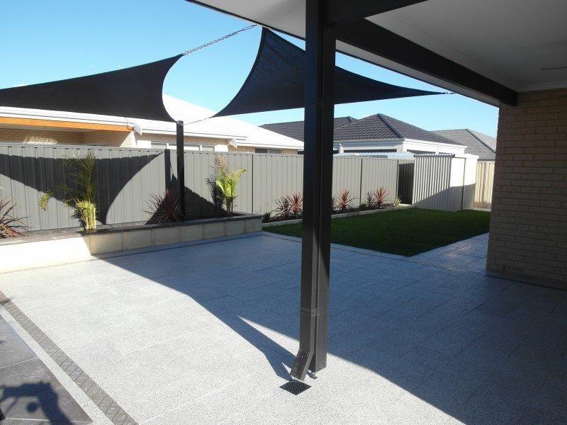 9 Southampton Drive, Piara Waters WA 6112