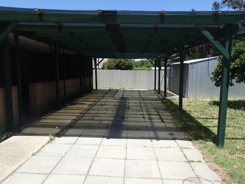 24 Watsonia Street, Maddington WA 6109