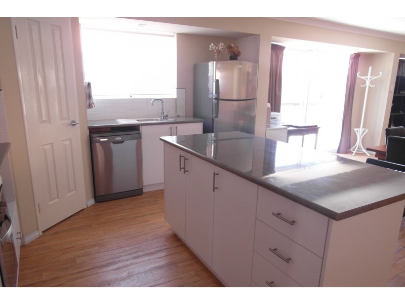 48A Miranda Way, Gosnells WA 6110