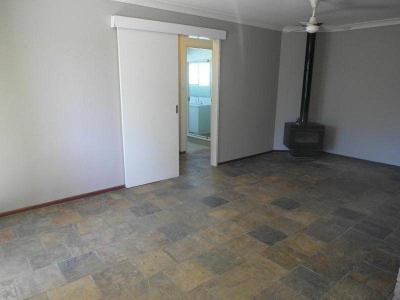 7 Harvey Close, Gosnells WA 6110