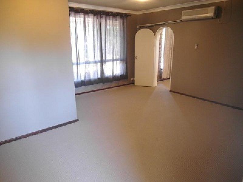 7 Harvey Close, Gosnells WA 6110