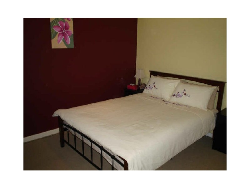 22 Thomas Street, East Cannington WA 6107