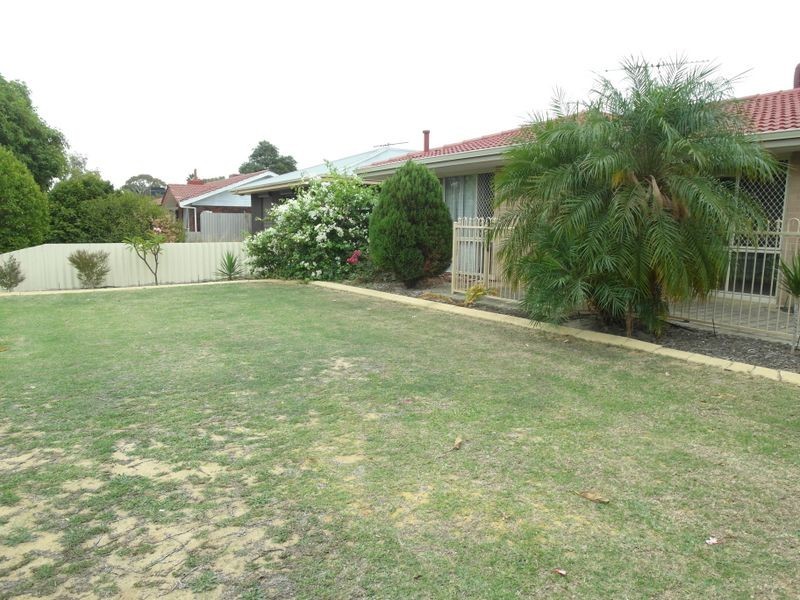 38 Gosnells Rd West, Maddington WA 6109