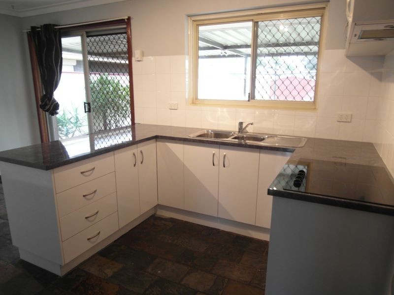 38 Gosnells Rd West, Maddington WA 6109