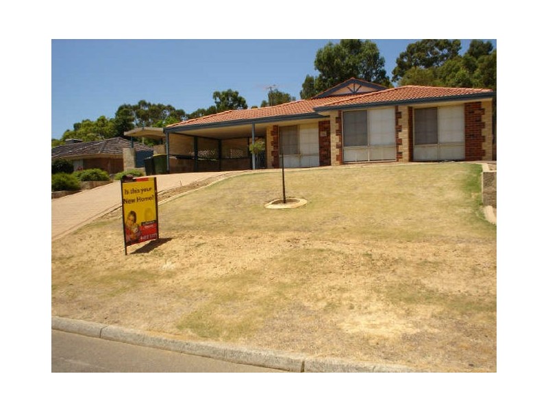 41 Derry Ave, Mount Nasura WA 6112