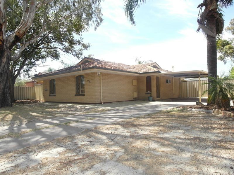 33 Masters Street, Kenwick WA 6107