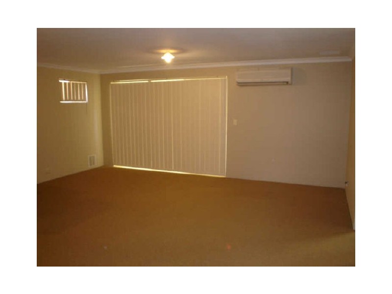 4/17 Bert Street, Gosnells WA 6110