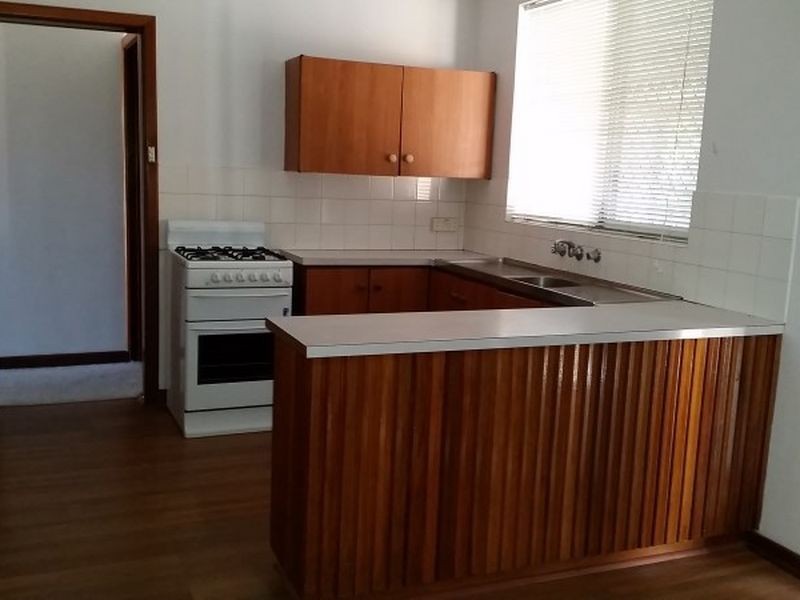 20 Eileen Street, Gosnells WA 6110