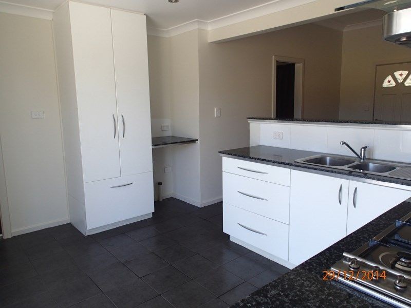 92 Verna Street, Gosnells WA 6110