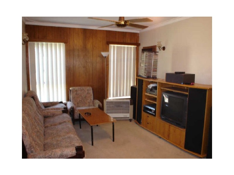 12 Ecton Street, Gosnells WA 6110