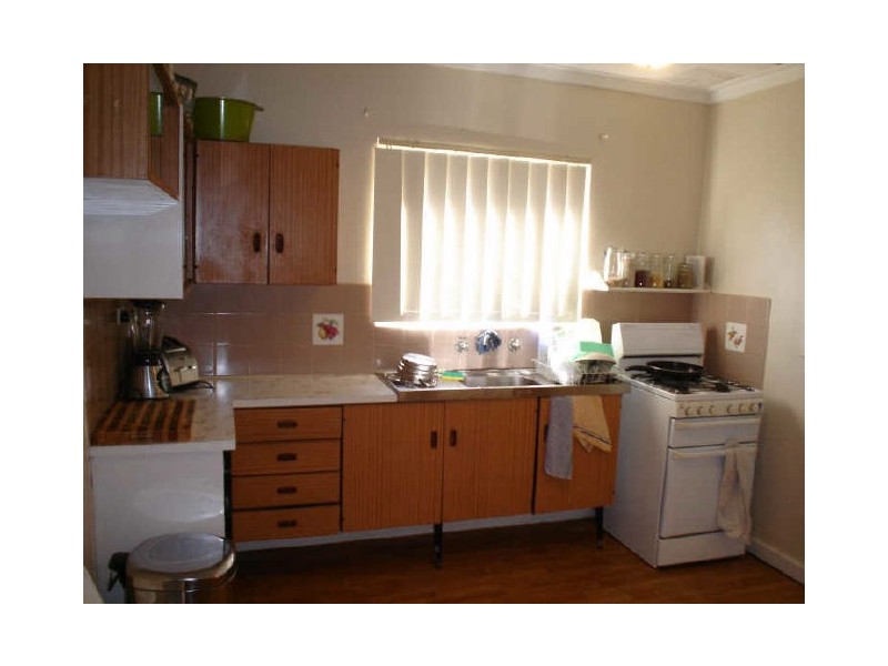 12 Ecton Street, Gosnells WA 6110