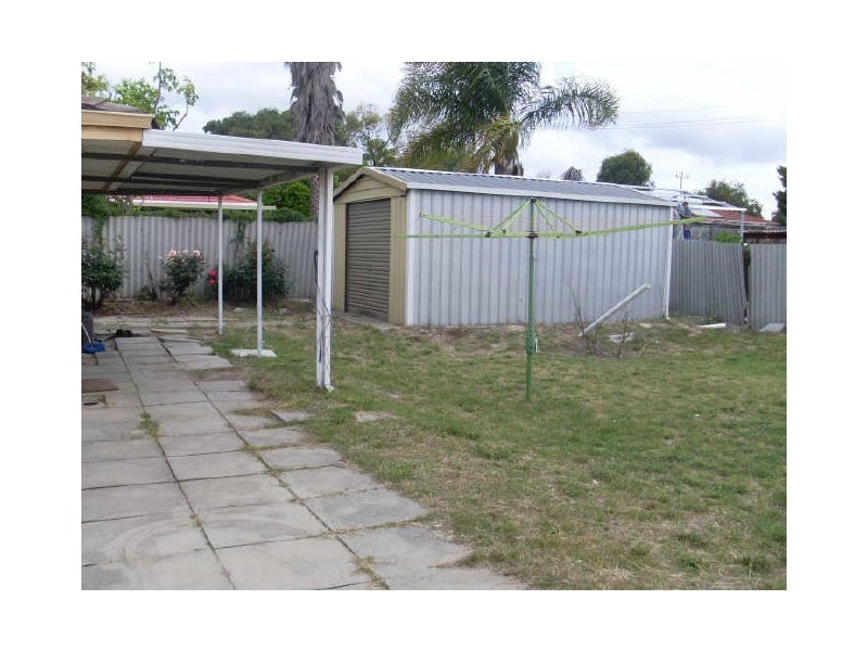 11 Lubberdina Court, Gosnells WA 6110