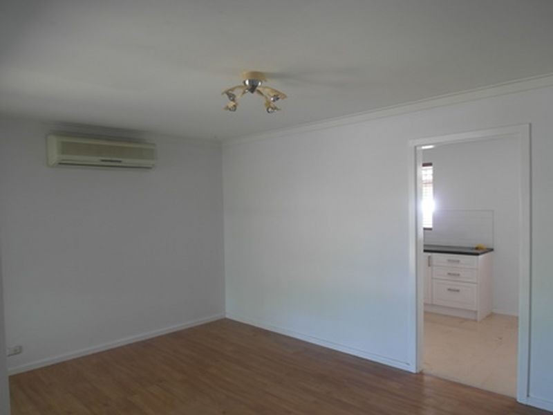 42 James Street, Gosnells WA 6110