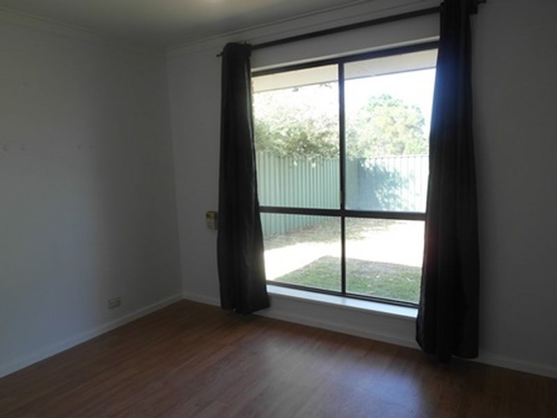 42 James Street, Gosnells WA 6110