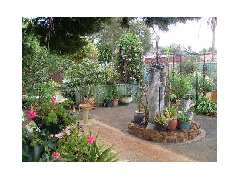 8 Chelsfield Street, Gosnells WA 6110