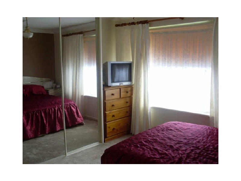 8 Chelsfield Street, Gosnells WA 6110